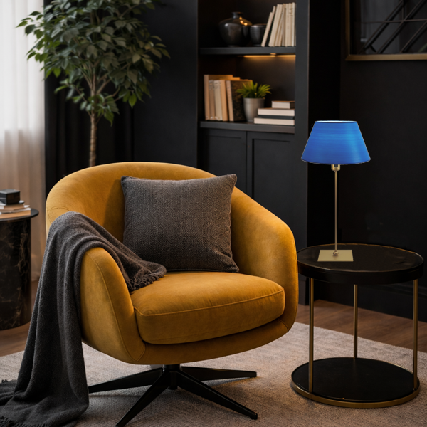 Menzel Living Tischleuchte 25, E27, Schirm Strichlack rund, Eisen lackiert