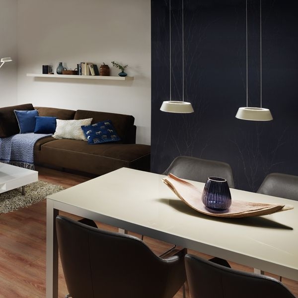 Oligo Elegante cashmerefarbene LED Pendelleuchte GLANCE mit unsichtbarer Höhenverstellung