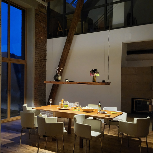 Altholz LED Plattform 180cm, Deckenhöhe 6m
